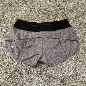 Lululemon speed up shorts/2.5 inch/size 4